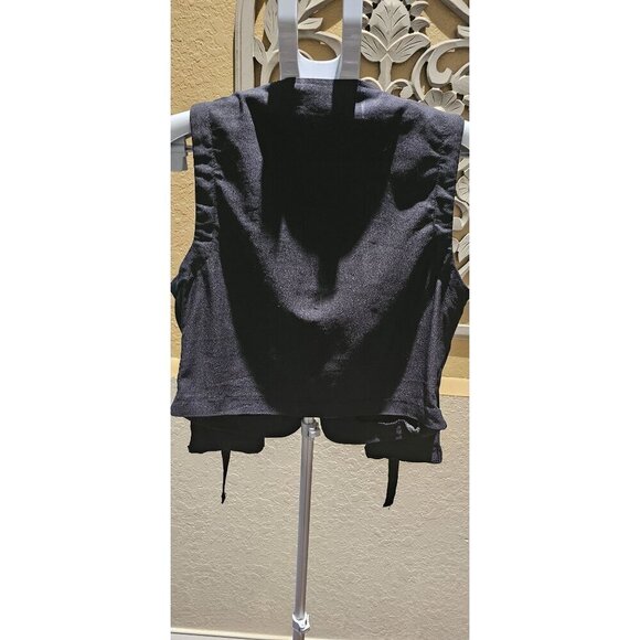 Black Utility Vest With Multiple Pockets & Silver Ring Zipper Closure - Like An - Picture 2 of 5
